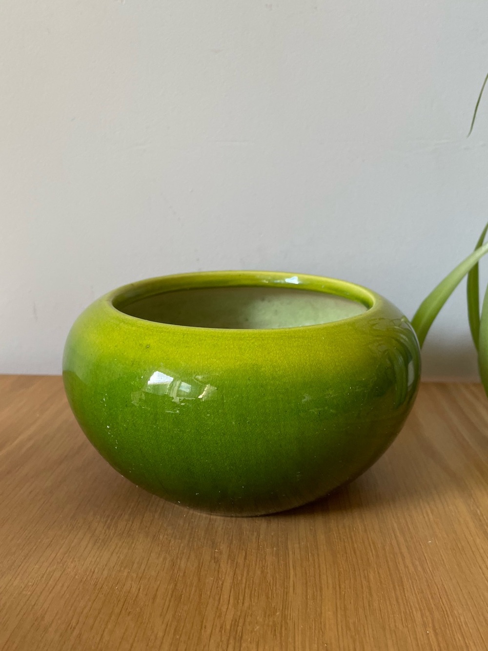 Vintage Mid-Century English Art Pottery Green Chartreuse Gradient Bowl Planter